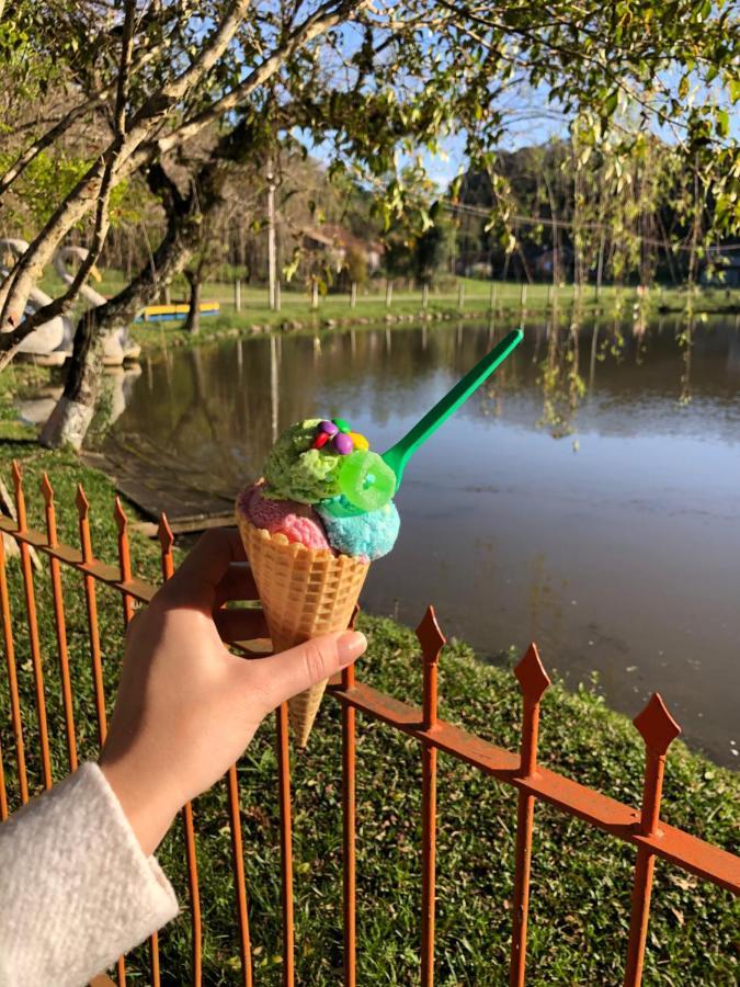 Pousada Parque Das Pitangueiras ฟลอเรส ดา กุนญา ภายนอก รูปภาพ